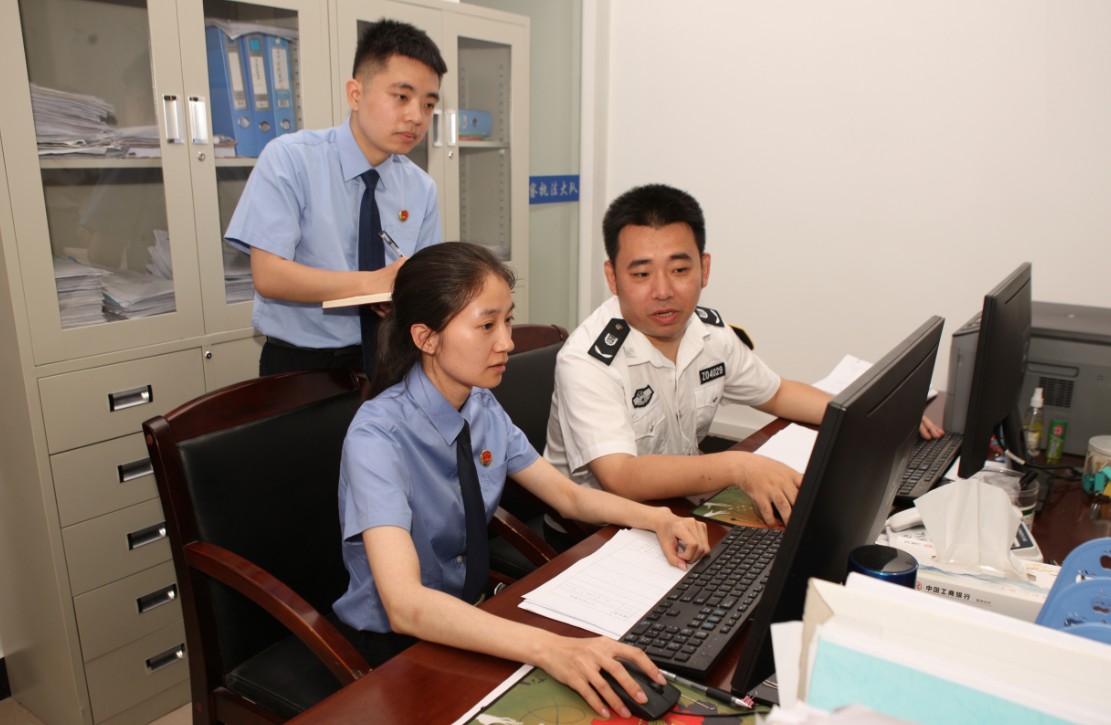 江西南丰：支持起诉让农民工不再“忧愁”